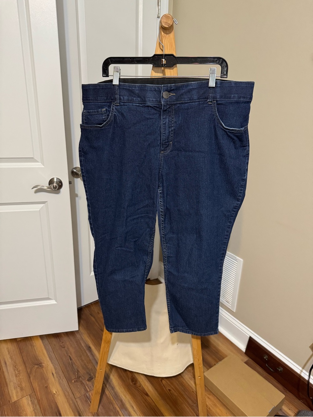 Riders by Lee Dark Blue Cropped Women's Jeans